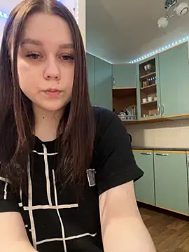 Marylallka5 online show from 01.17.25