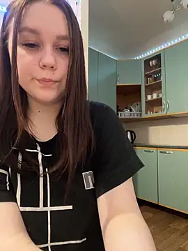 Marylallka5 online show from 01.26.25