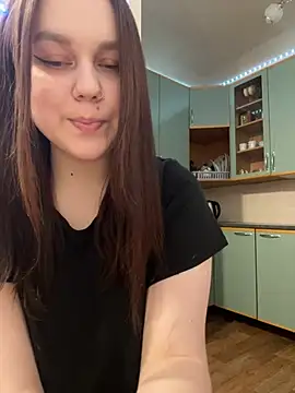 Marylallka5 online show from 02.13.25