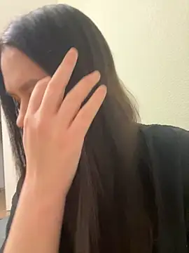 Marylallka5 online show from 11.11.25