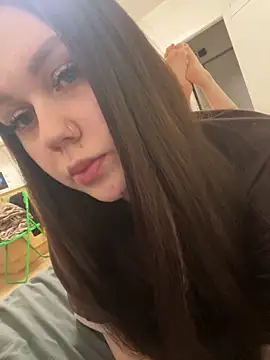 Marylallka5 online show from 02.06.26