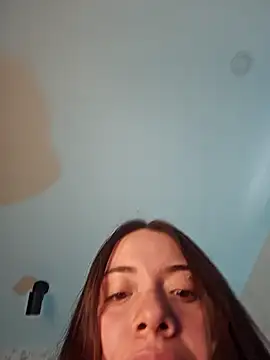 Snapshot of valery_mora chatting on 01.21.25 valery mora online show from 01.21.25