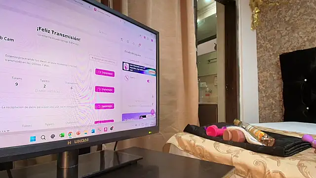 emma xuee online show from 01.14.25