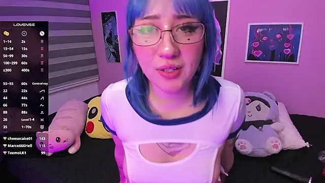 Snapshot of Miwa_violet chatting on 03.21.25 Miwa violet online show from 03.21.25