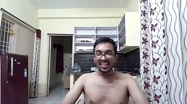 THE NAKED BOY online show from 02.04.25