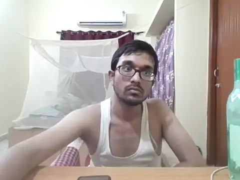 THE NAKED BOY online show from 10.01.25