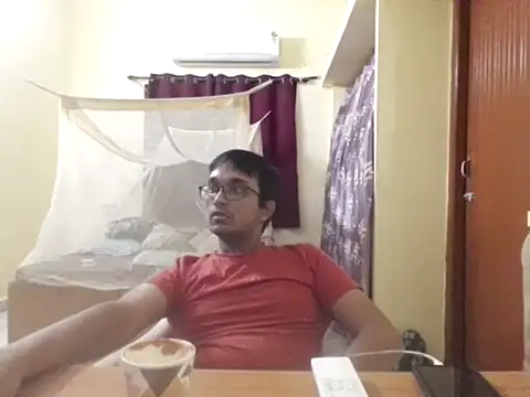 THE NAKED BOY online show from 10.14.25