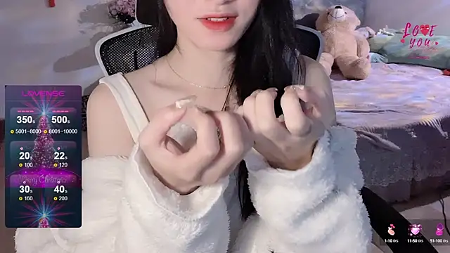 Snapshot of ___Nari___ chatting on 02.09.25 Nari online show from 02.09.25