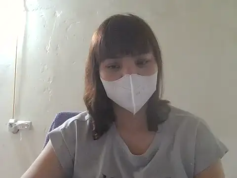 Snapshot of Angela-Eira chatting on 04.05.26 Angela-Eira online show from 04.05.26