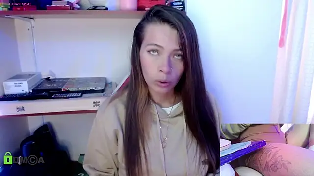 sweetlittlelisa online show from 09.22.25