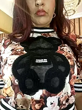 MonicaMoret online show from 01.15.25
