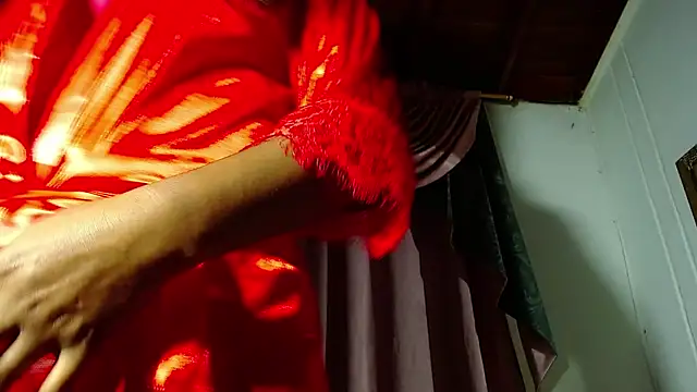 MielSquirt online show from 10.24.25