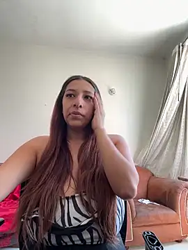 Snapshot of Dahian_XXX chatting on 01.16.25 Dahian XXX online show from 01.16.25