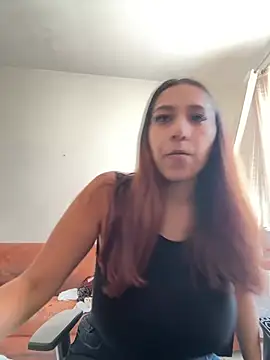 Snapshot of Dahian_XXX chatting on 02.06.25 Dahian XXX online show from 02.06.25