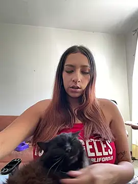 Snapshot of Dahian_XXX chatting on 02.28.25 Dahian XXX online show from 02.28.25