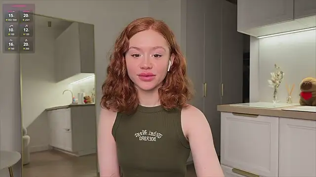 Snapshot of _milka_ chatting on 02.18.25 milka online show from 02.18.25