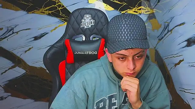 Kevin22 222 online show from 11.13.25