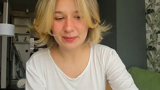 Lilith lutherlow online show from 02.28.26