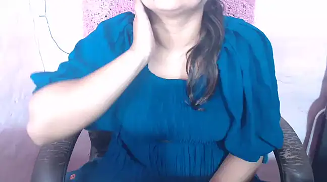 Manpreet cute online show from 12.03.24