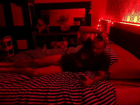 Snapshot of RawRyder8 chatting on 09.18.25 RawRyder8 online show from 09.18.25