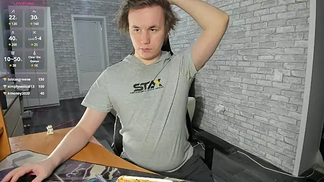 Snapshot of iliaskrislove chatting on 02.17.25 iliaskrislove online show from 02.17.25