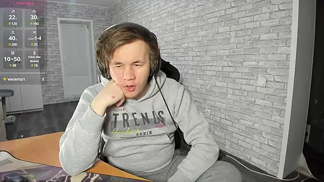 Snapshot of iliaskrislove chatting on 02.21.25 iliaskrislove online show from 02.21.25