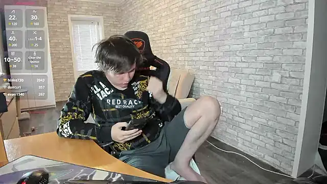 Snapshot of iliaskrislove chatting on 03.09.25 iliaskrislove online show from 03.09.25