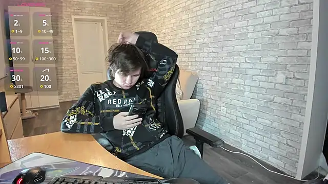 Snapshot of iliaskrislove chatting on 03.13.25 iliaskrislove online show from 03.13.25