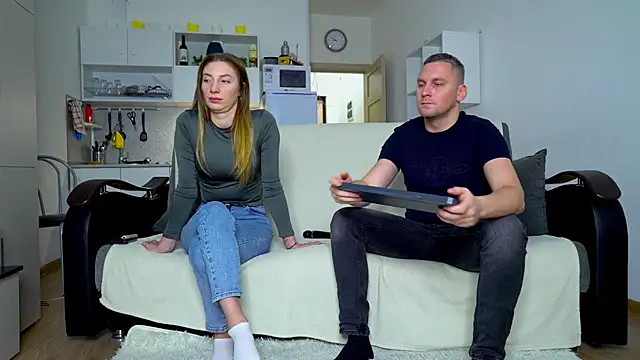 littlesweettifany online show from 11.13.25