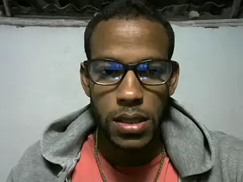 Snapshot of michel_sc chatting on 12.23.24 michel sc online show from 12.23.24