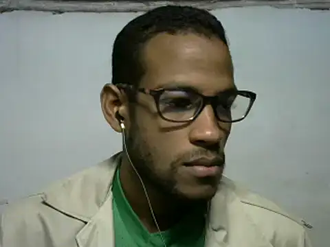 Snapshot of michel_sc chatting on 01.16.25 michel sc online show from 01.16.25