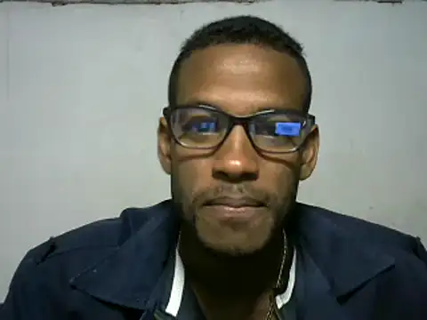 Snapshot of michel_sc chatting on 02.25.25 michel sc online show from 02.25.25