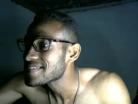 Snapshot of michel_sc chatting on 03.02.25 michel sc online show from 03.02.25