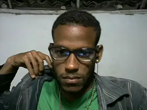 Snapshot of michel_sc chatting on 03.21.25 michel sc online show from 03.21.25