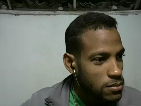 Snapshot of michel_sc chatting on 03.22.25 michel sc online show from 03.22.25