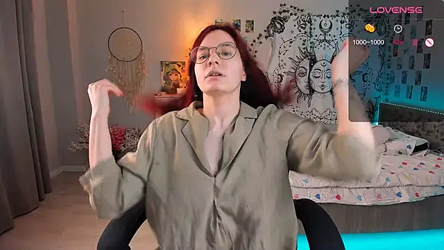 callmekatesmith online show from 01.30.25