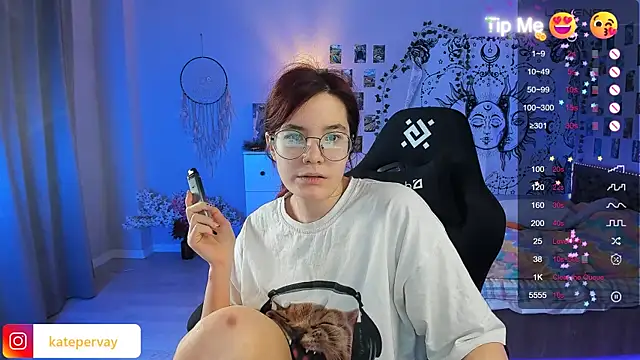 callmekatesmith online show from 02.13.25