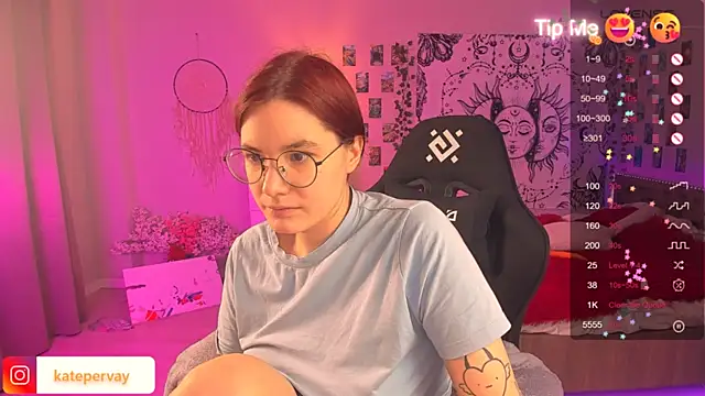 callmekatesmith online show from 03.10.25