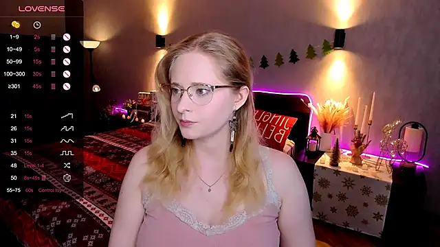 Aemilia  online show from 12.14.25