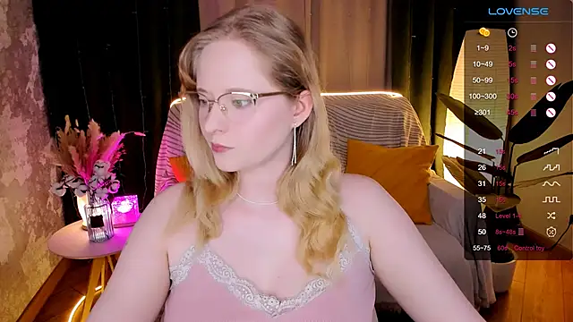 Aemilia  online show from 01.12.26