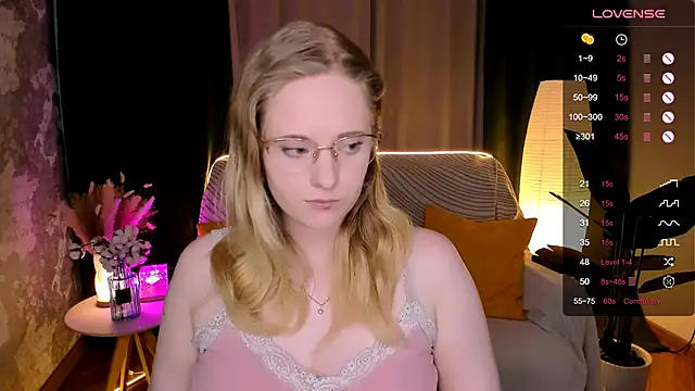 Aemilia  online show from 03.04.26