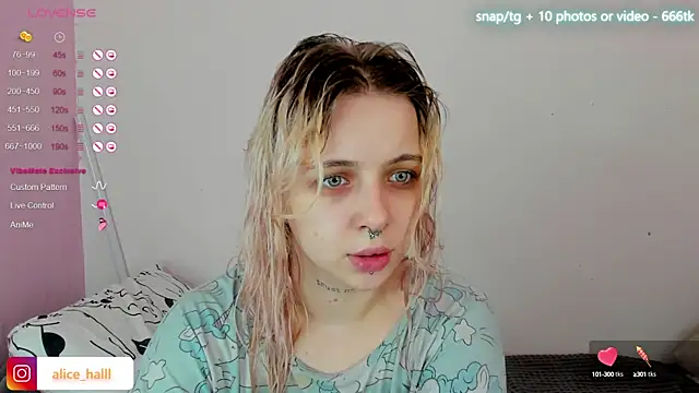 Alice Halle online show from 02.19.25