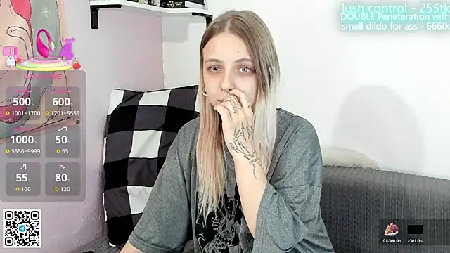 Alice Halle online show from 10.29.25