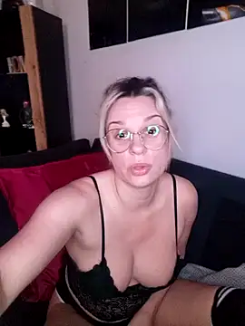 SpicyVicky online show from 02.19.25
