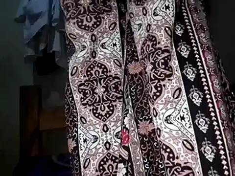 Snapshot of zaynlovena chatting on 12.11.24 zaynlovena online show from 12.11.24