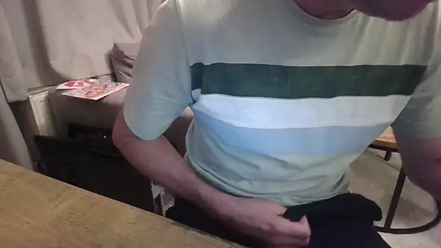 Michealtje85 online show from 12.18.25