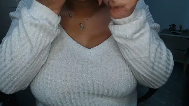 Snapshot of SWEETT_CORY chatting on 10.19.25 SWEETT CORY online show from 10.19.25