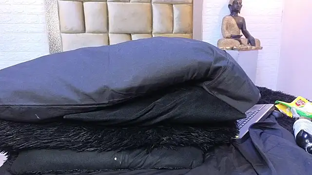 Snapshot of ximenawilliamss chatting on 02.23.25 ximenawilliamss online show from 02.23.25