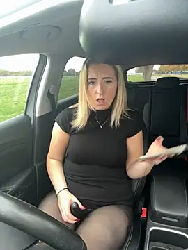 Rebeccaxxx online show from 11.05.25