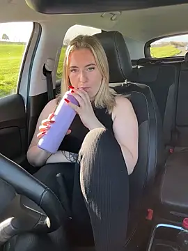 Rebeccaxxx online show from 11.10.25